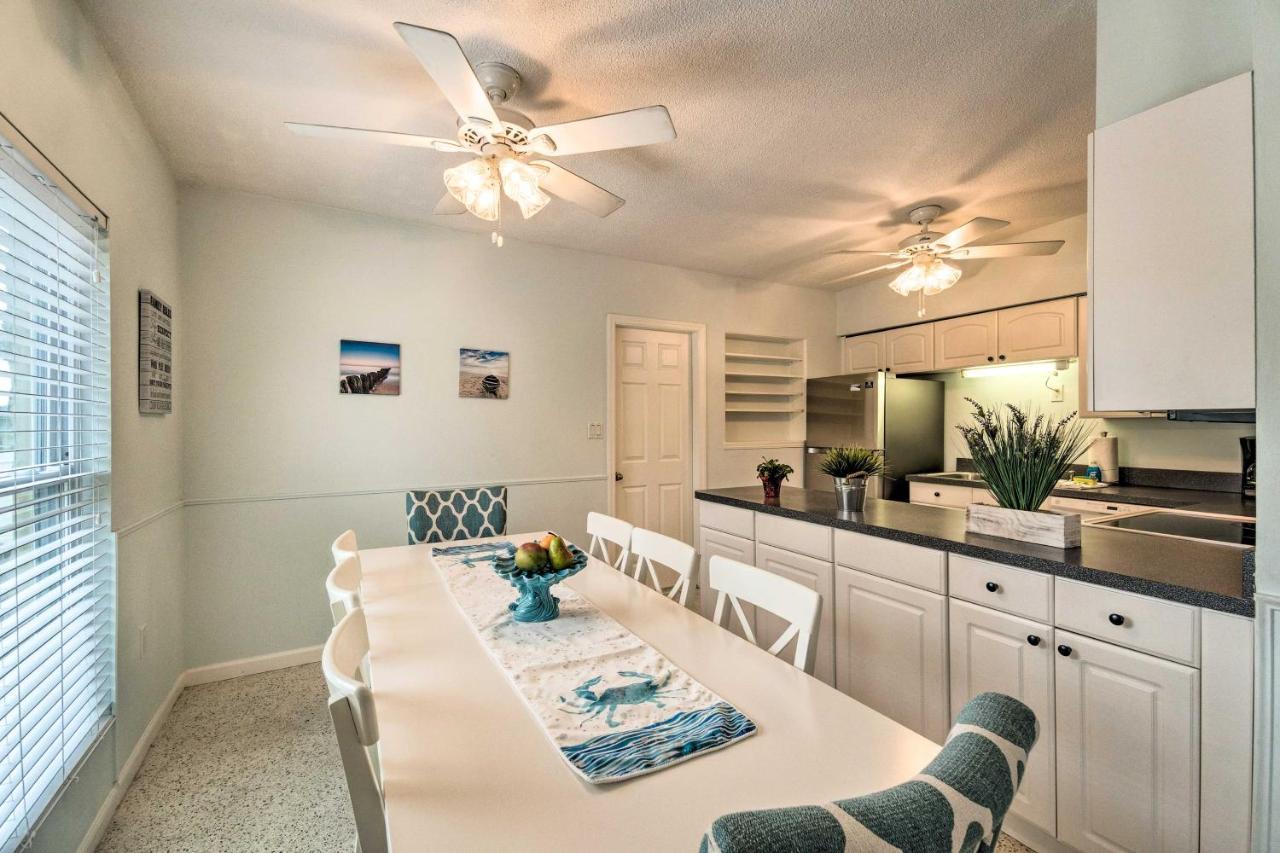 Home With Dock, Pool, Kayaks Walk To Palma Sola Bay Bradenton Exterior photo