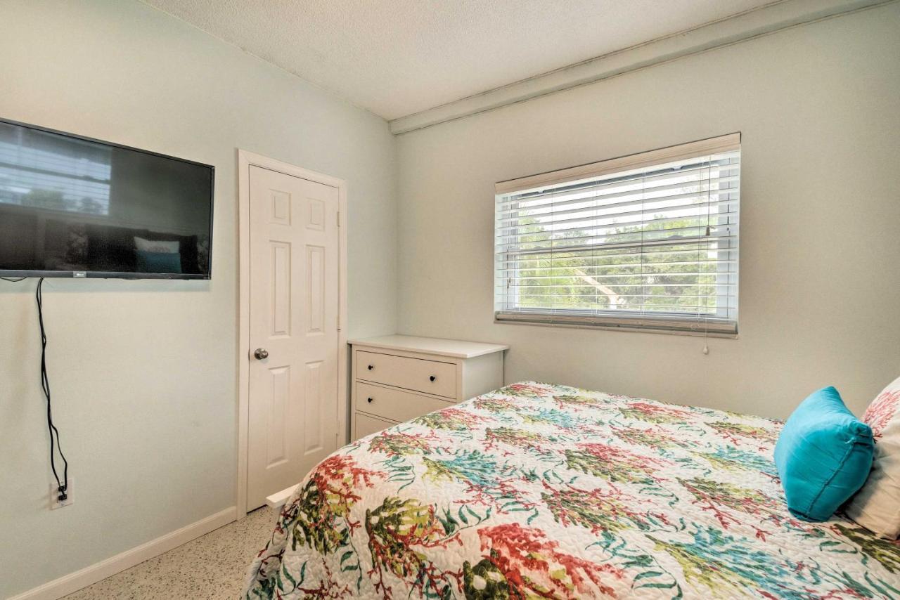 Home With Dock, Pool, Kayaks Walk To Palma Sola Bay Bradenton Exterior photo